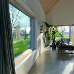 Architect's House With Nature View Vakantiehuis Suhlendorf