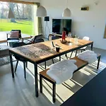 Architect's House With Nature View Vakantiehuis *