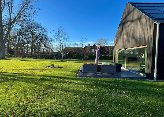 Feriehus Architect's House With Nature View