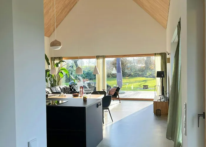 Architect's House With Nature View Dom wakacyjny *